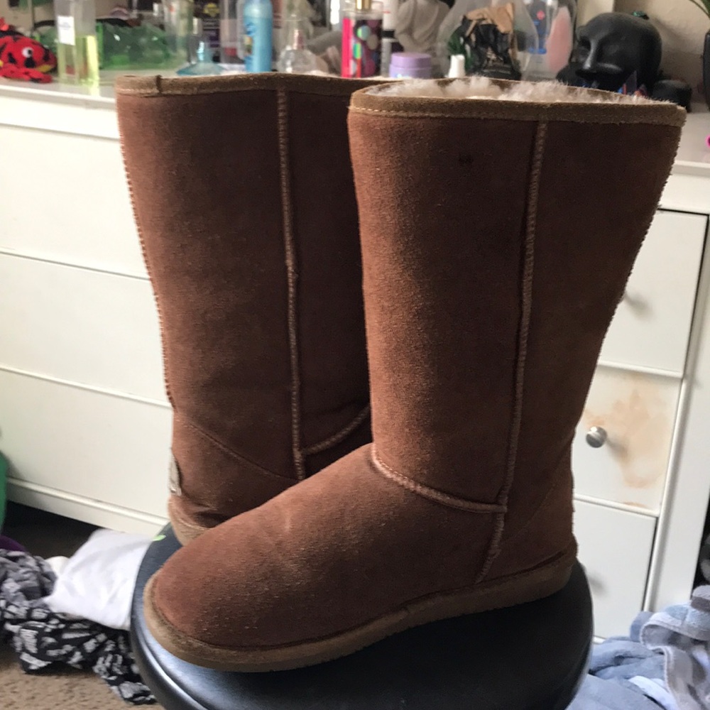 BEARPAW BOOTS